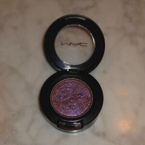 MAC Cosmetics Can't Stop Don't Stop Dazzleshadow * Sparkly Purplish-Pinkish-Blue